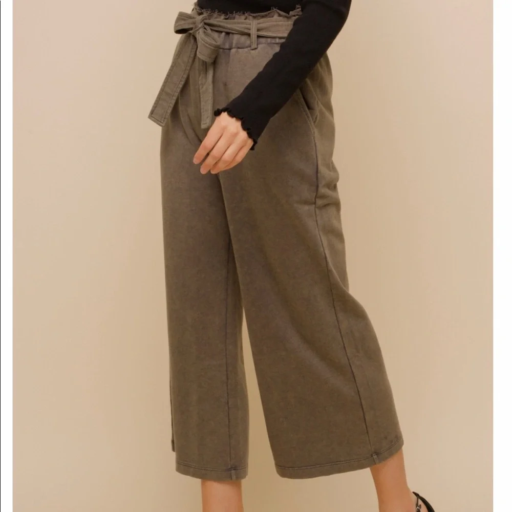 🆕Charcoal French Terry Paperbag High Waist Wide Leg Pant Hem & Thread S, M & L - Picture 9 of 15